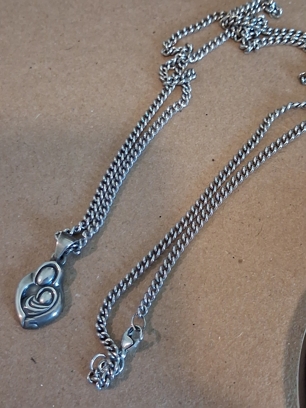 James Avery 925 Silver Mom Baby Necklace Pendant Necklace 24" Chain - Picture 10 of 10